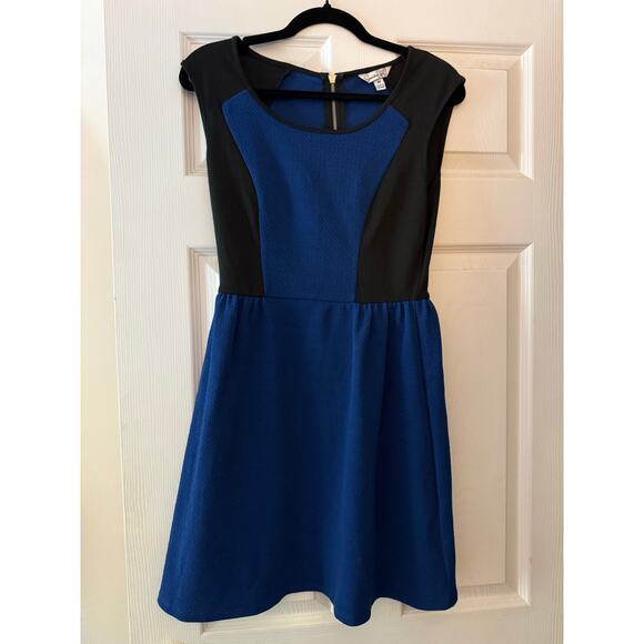 Speechless Dresses & Skirts - Blue and Black Dress By Speechless Size Medium